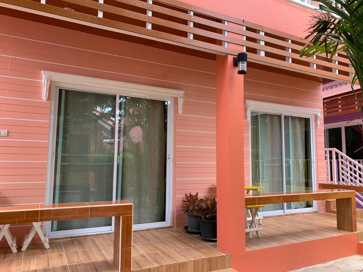 Thippawan Bungalow シーチャン島 エクステリア 写真