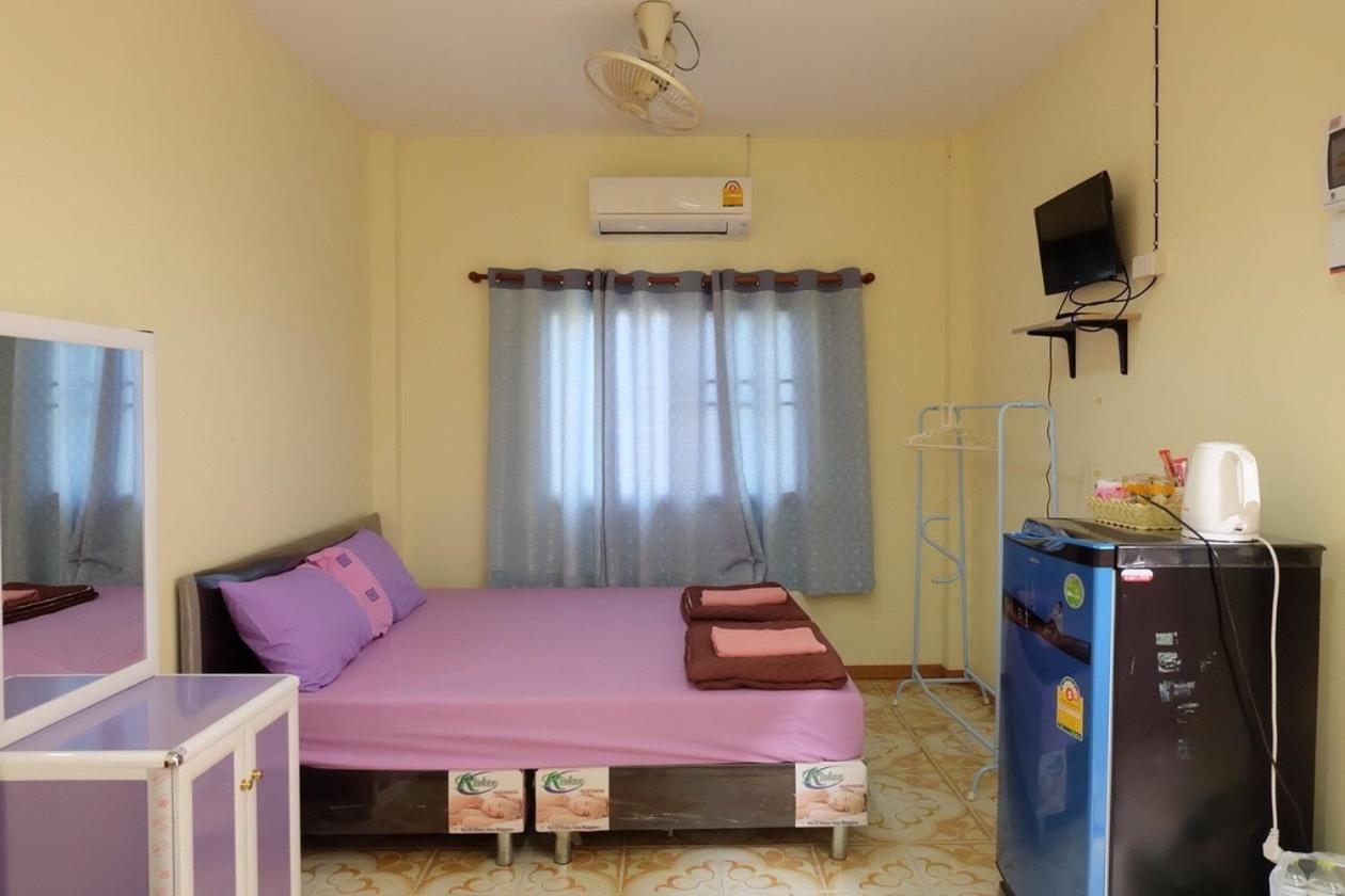 Thippawan Bungalow シーチャン島 エクステリア 写真