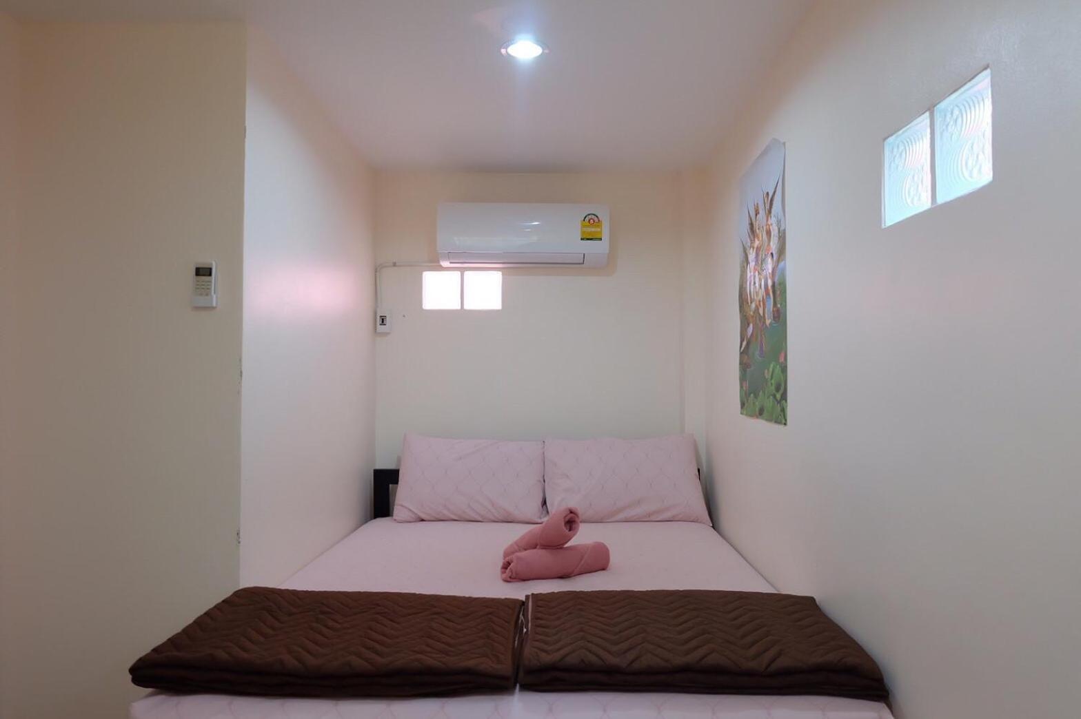 Thippawan Bungalow シーチャン島 エクステリア 写真