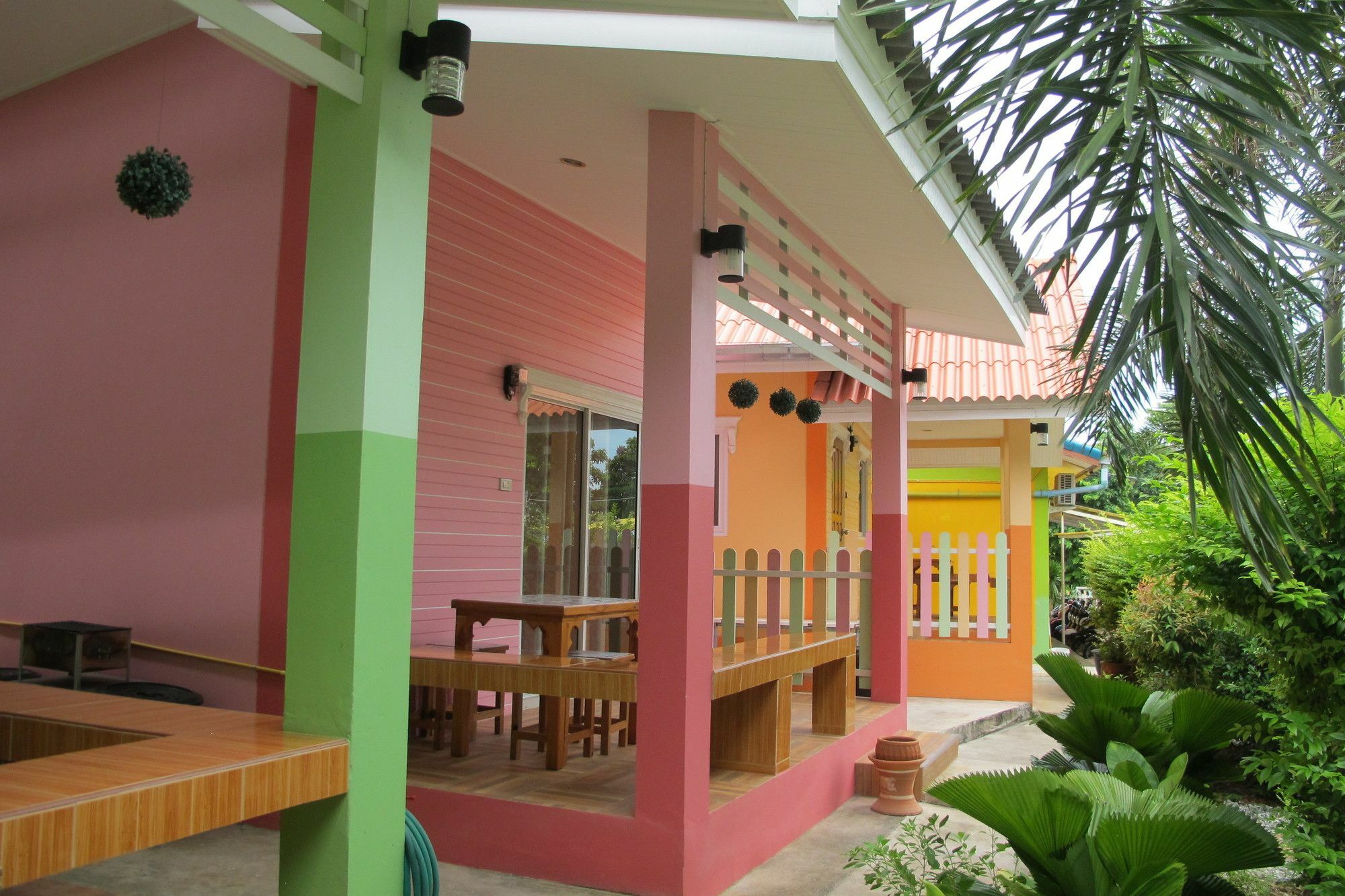 Thippawan Bungalow シーチャン島 エクステリア 写真