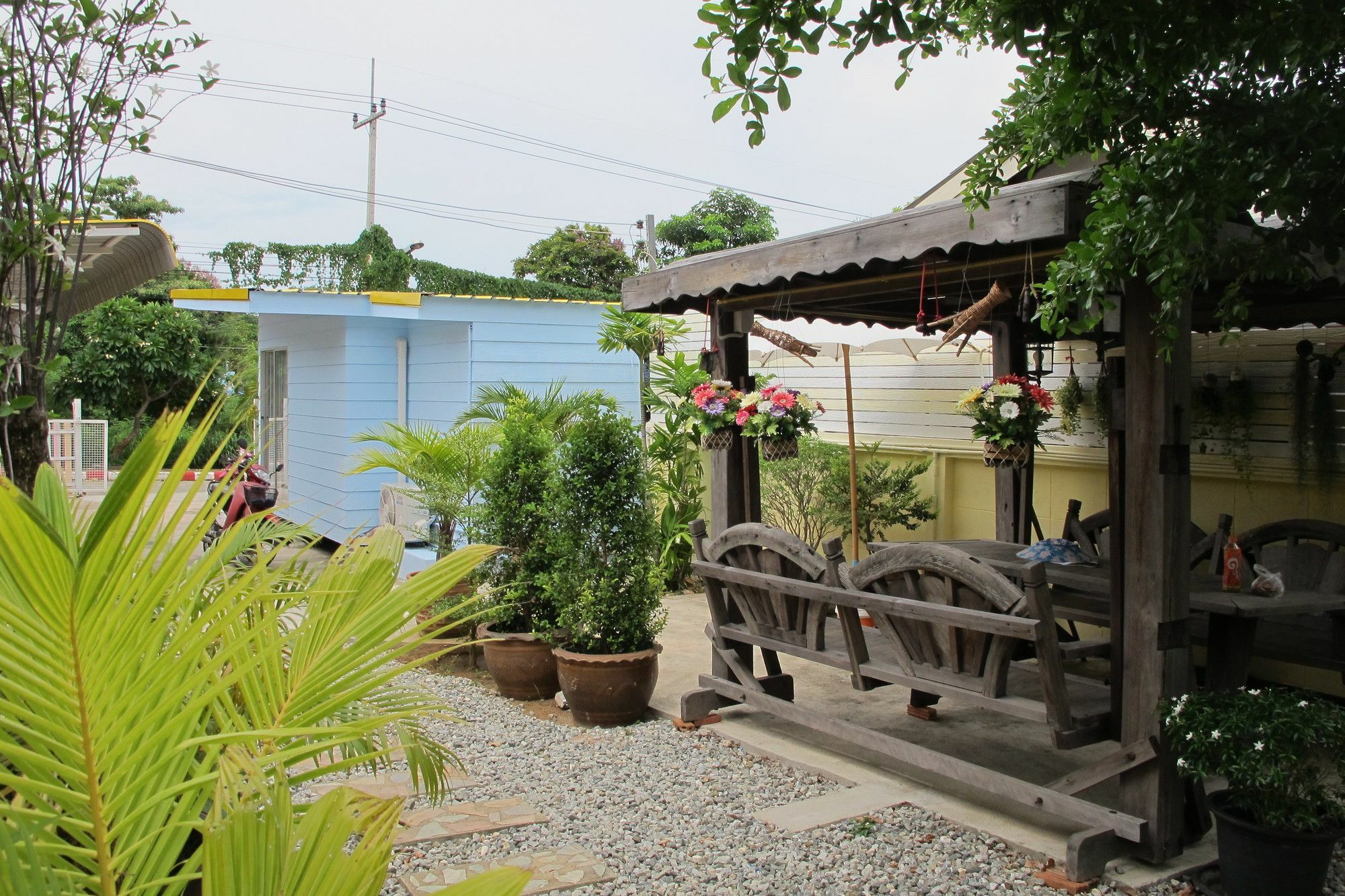 Thippawan Bungalow シーチャン島 エクステリア 写真
