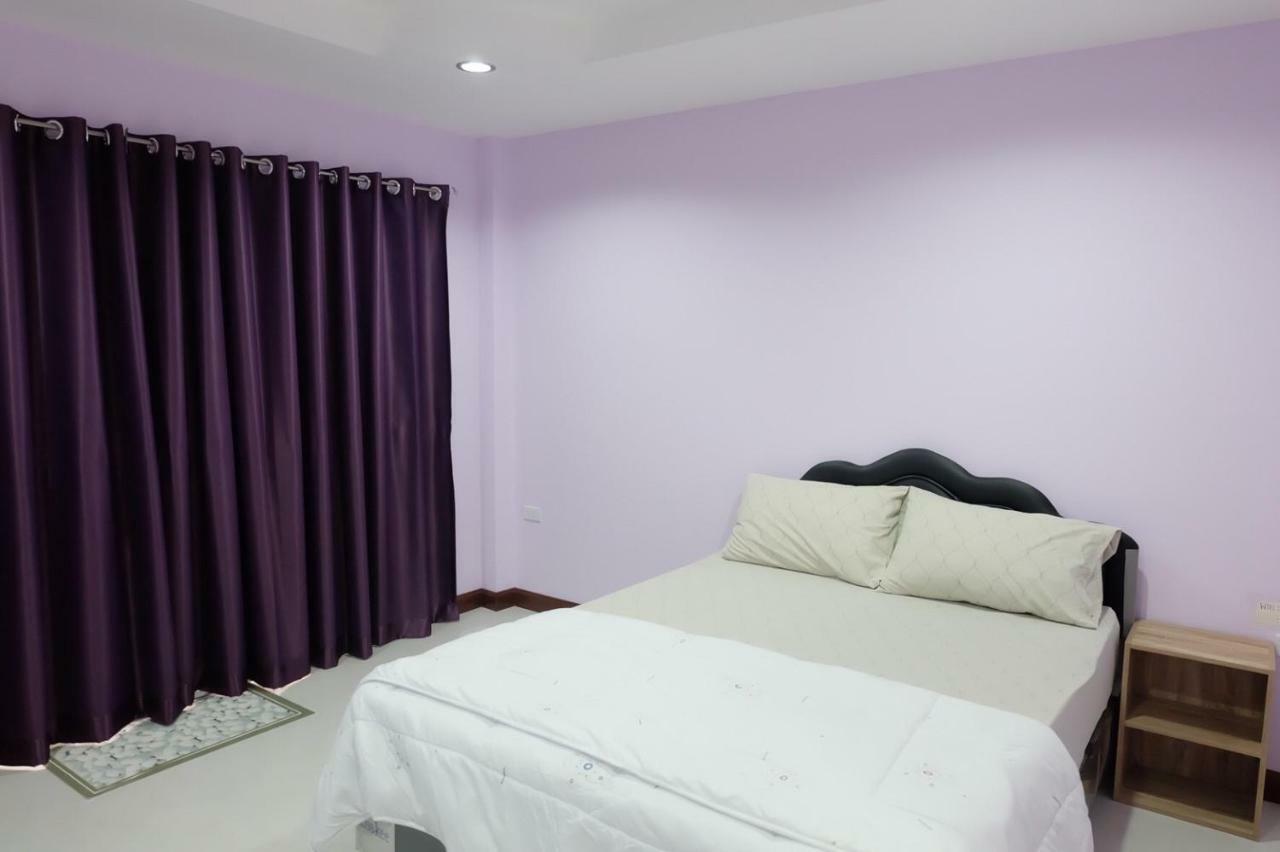 Thippawan Bungalow シーチャン島 エクステリア 写真