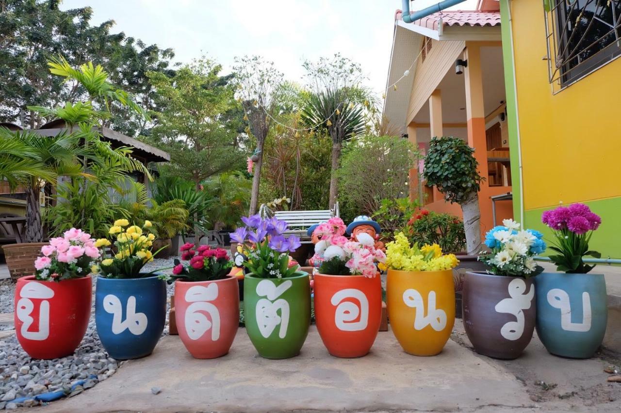 Thippawan Bungalow シーチャン島 エクステリア 写真