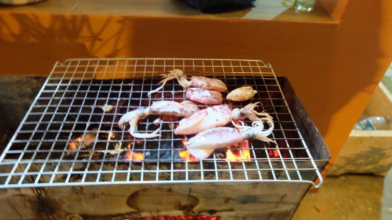 Thippawan Bungalow シーチャン島 エクステリア 写真