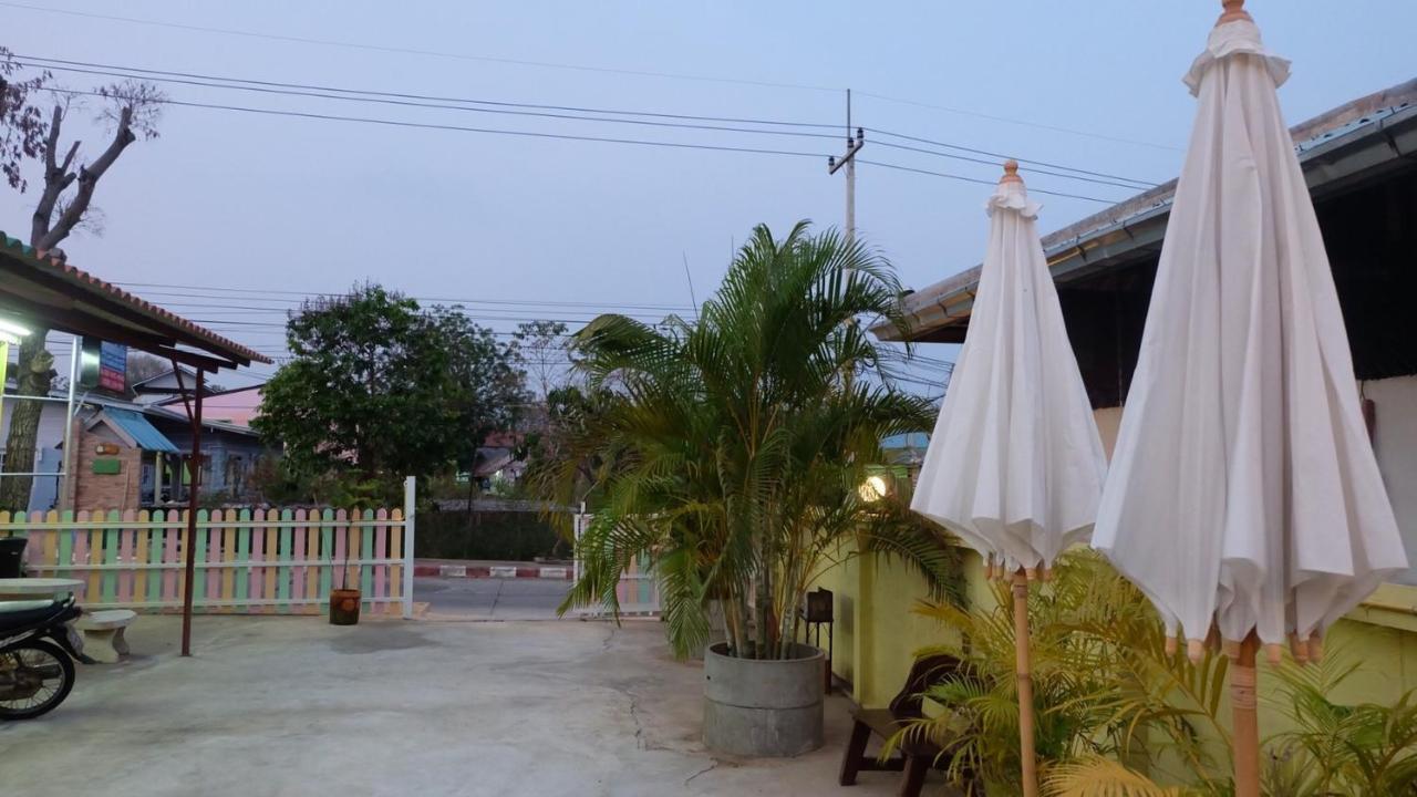 Thippawan Bungalow シーチャン島 エクステリア 写真
